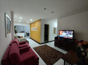 Apto Copacabana, 3 quartos, 1 quadra da praia, posto 5